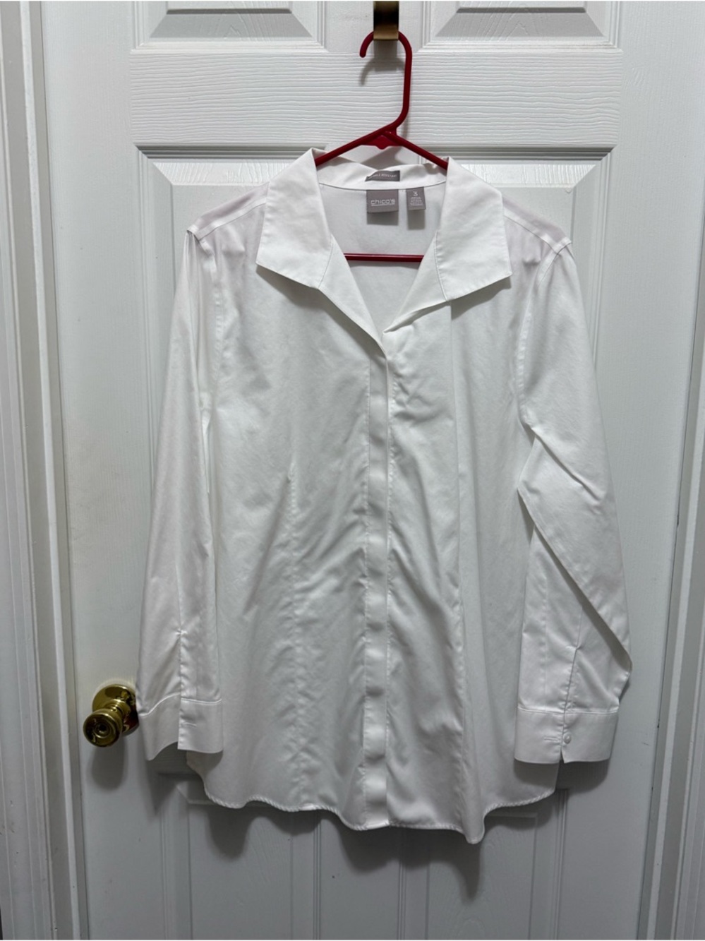 Chico’s Wrinkle Resistant White Button Down Shirt Size 3 (Women’s XL/US 16)